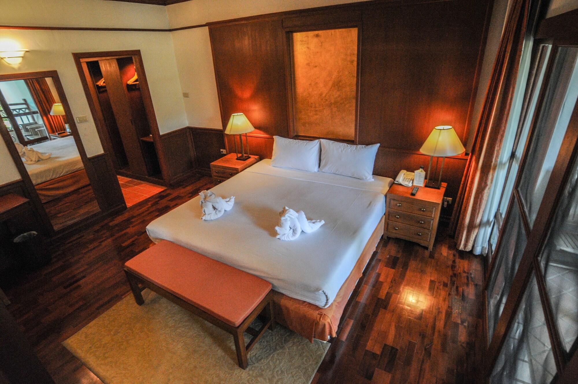 Suan Bua Hotel&Resort Ban Pong  Exterior foto