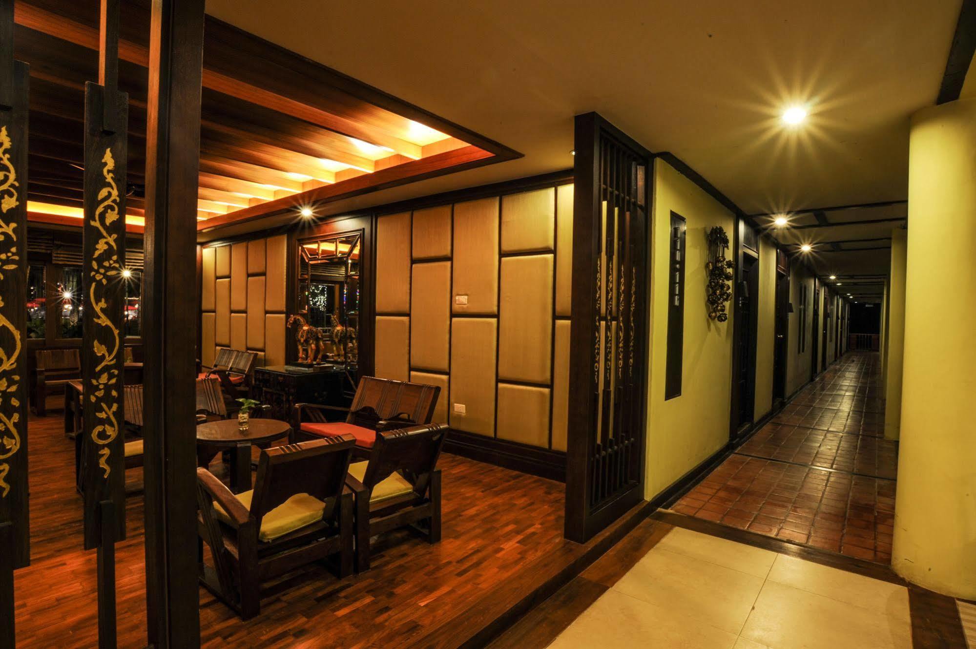 Suan Bua Hotel&Resort Ban Pong  Exterior foto