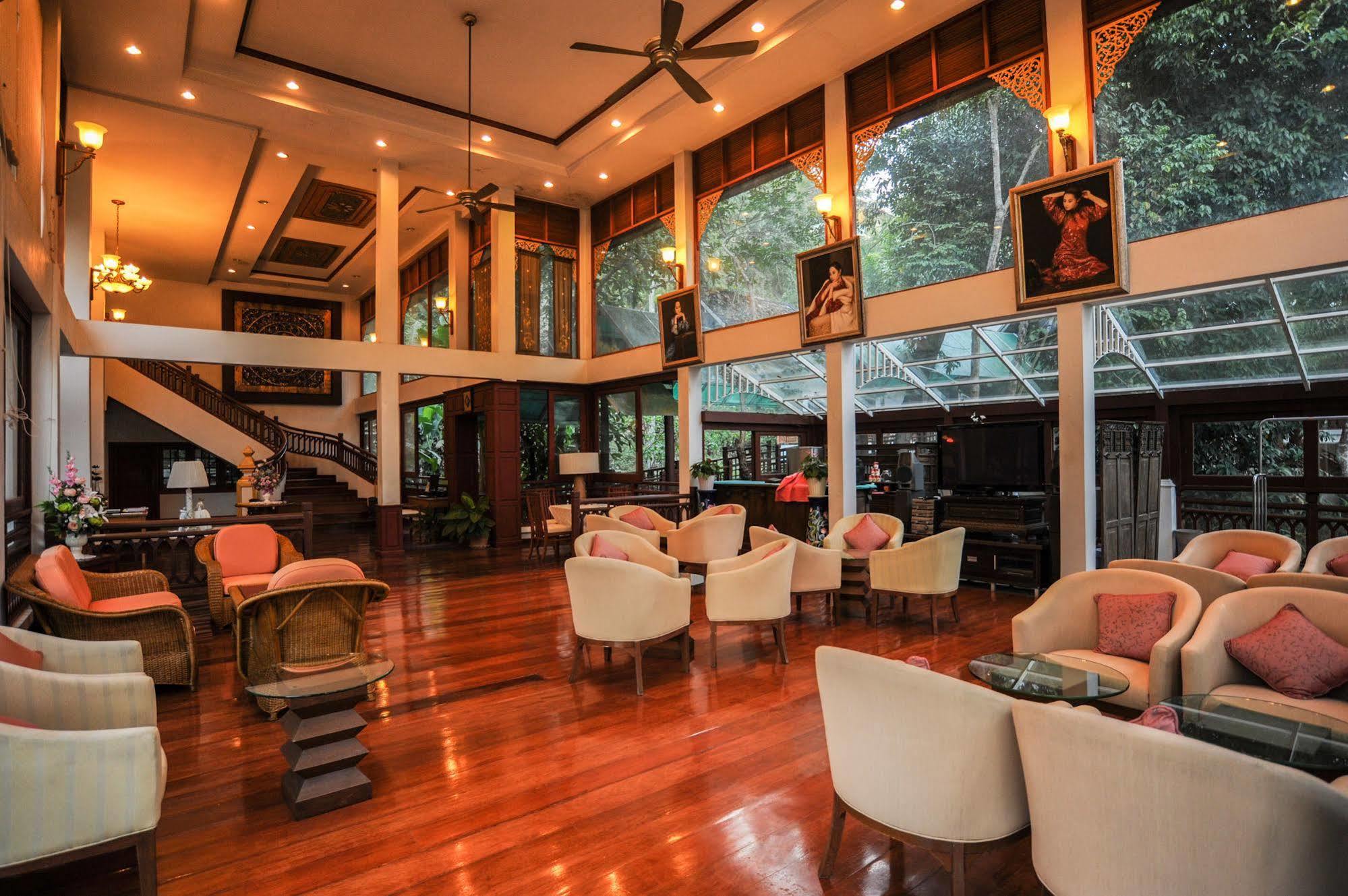 Suan Bua Hotel&Resort Ban Pong  Exterior foto